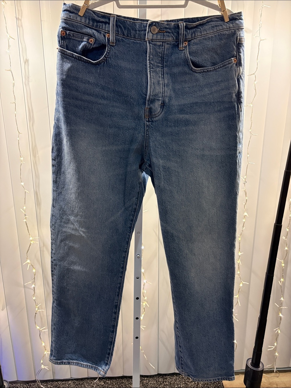 Lucky Brand 90s Loose High Rise Straight Leg Button Fly.  #4